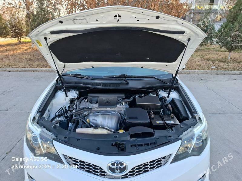 Toyota Camry 2014 - 260 000 TMT - Дашогуз - img 10