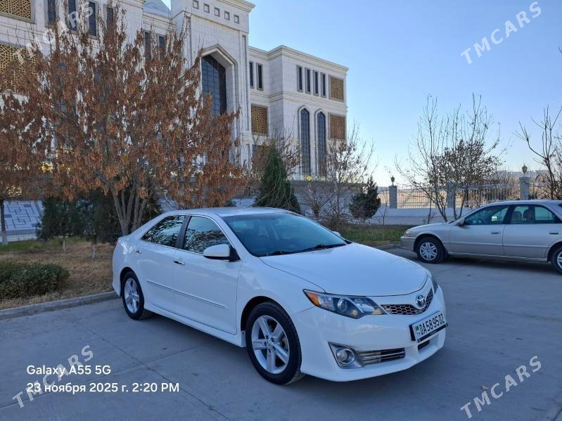Toyota Camry 2014 - 260 000 TMT - Дашогуз - img 3
