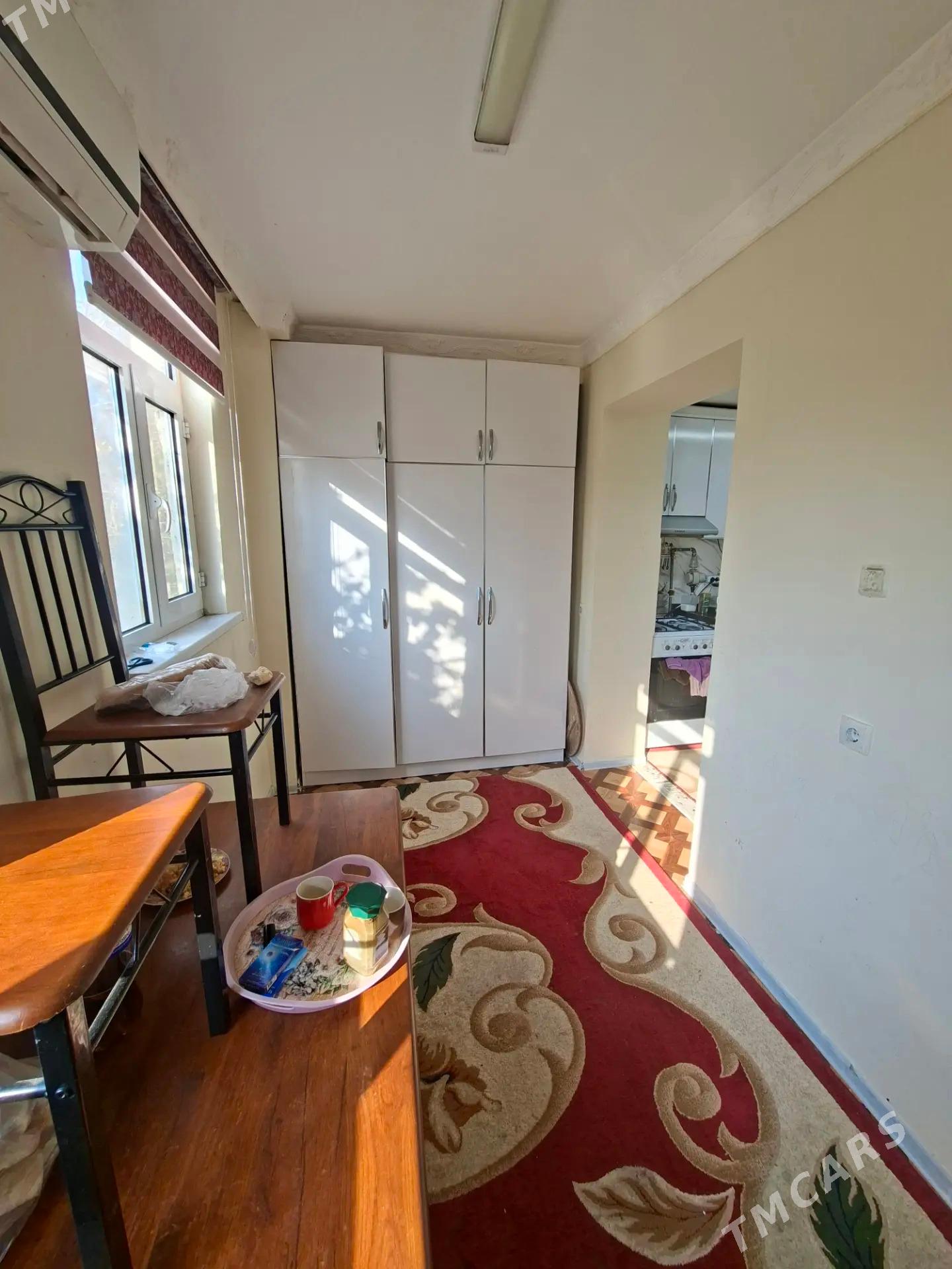 Ipoteka 4mkr 3 kom - 4 mkr - img 7