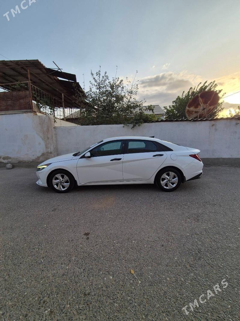 Hyundai Elantra 2021 - 262 000 TMT - Ашхабад - img 2