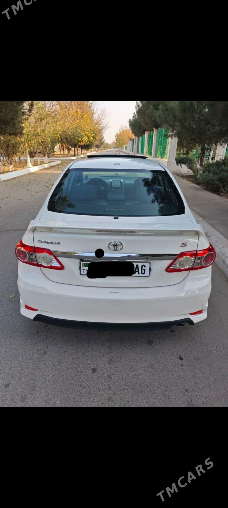 Toyota Corolla 2013 - 235 000 TMT - Aşgabat - img 4