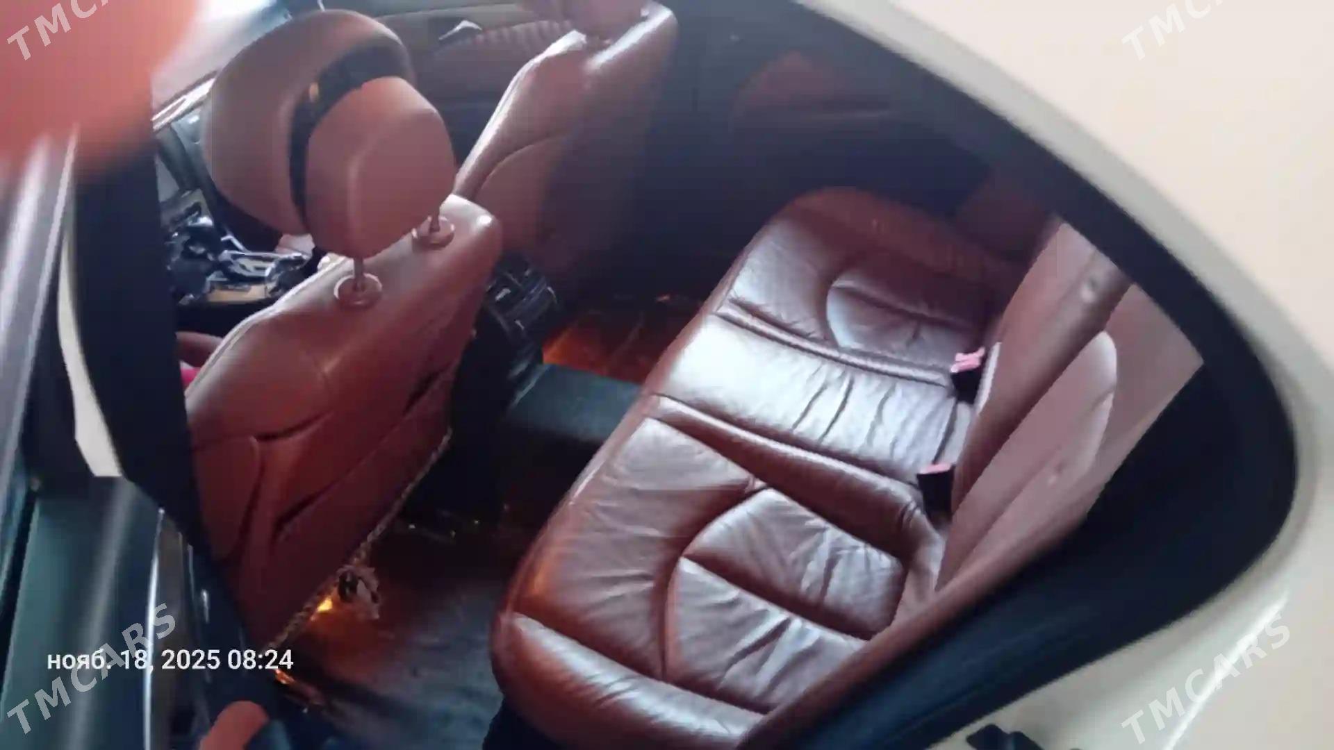 Mercedes-Benz 230E 2008 - 165 000 TMT - Bäherden - img 3