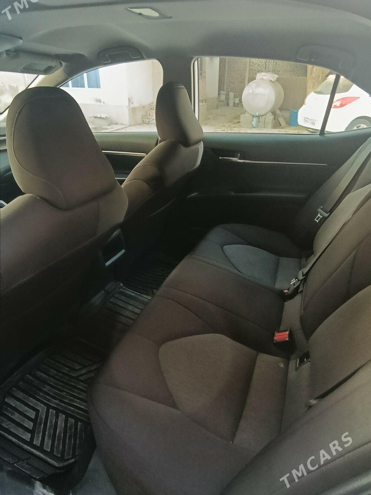 Toyota Camry 2021 - 320 000 TMT - Ашхабад - img 8