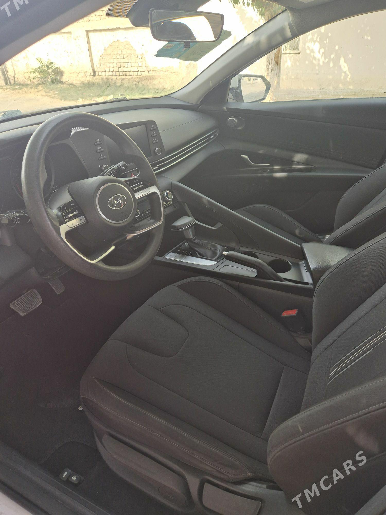 Hyundai Elantra 2021 - 225 000 TMT - Ашхабад - img 7