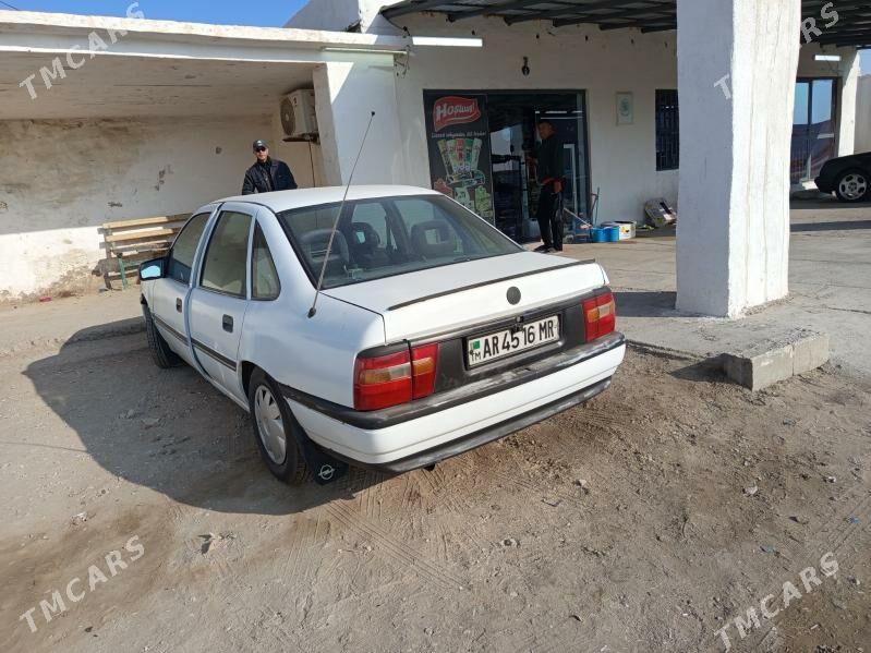 Opel Vectra 1989 - 35 000 TMT - Balkanabat - img 1