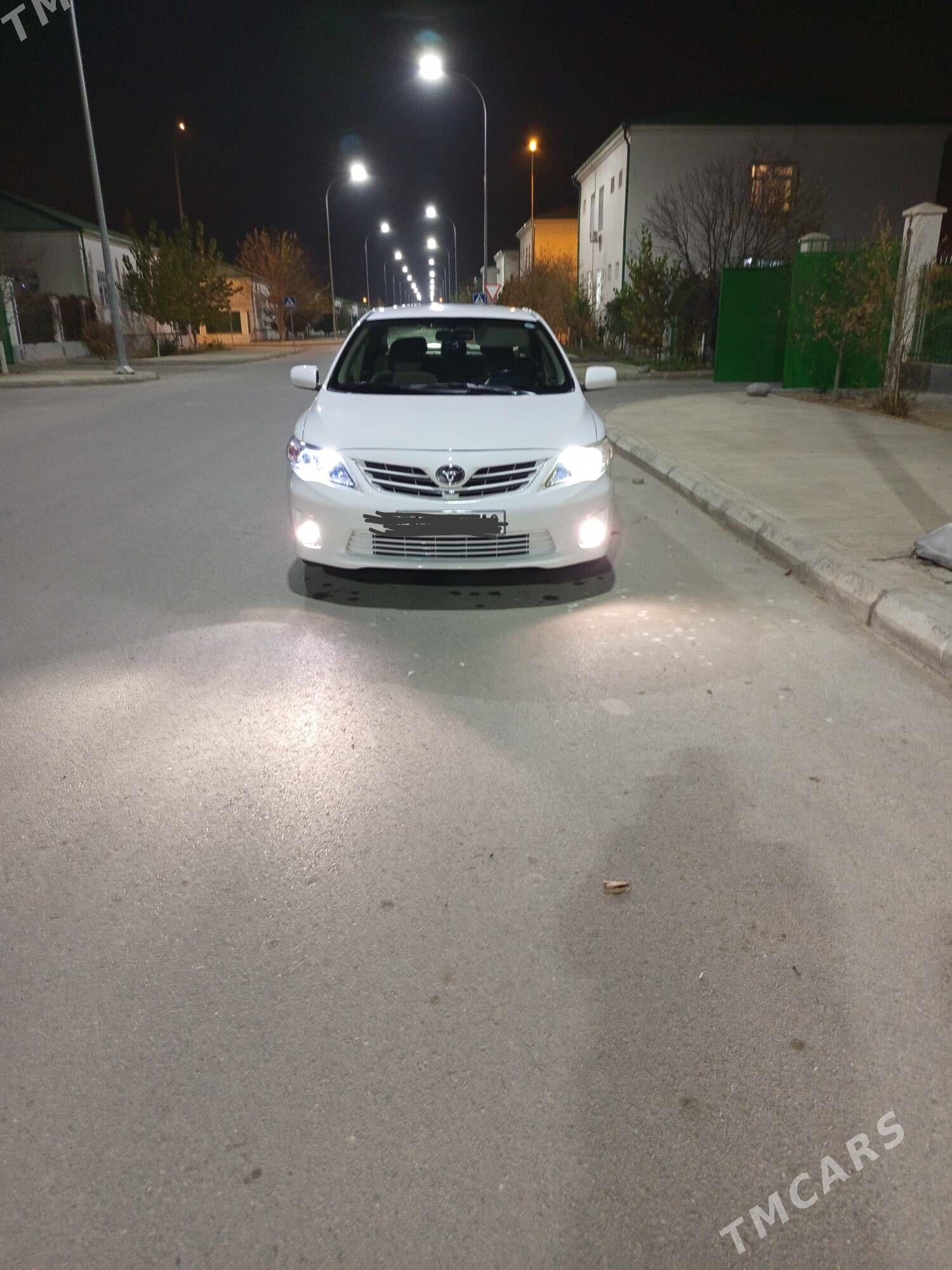 Toyota Corolla 2013 - 195 000 TMT - Ашхабад - img 1