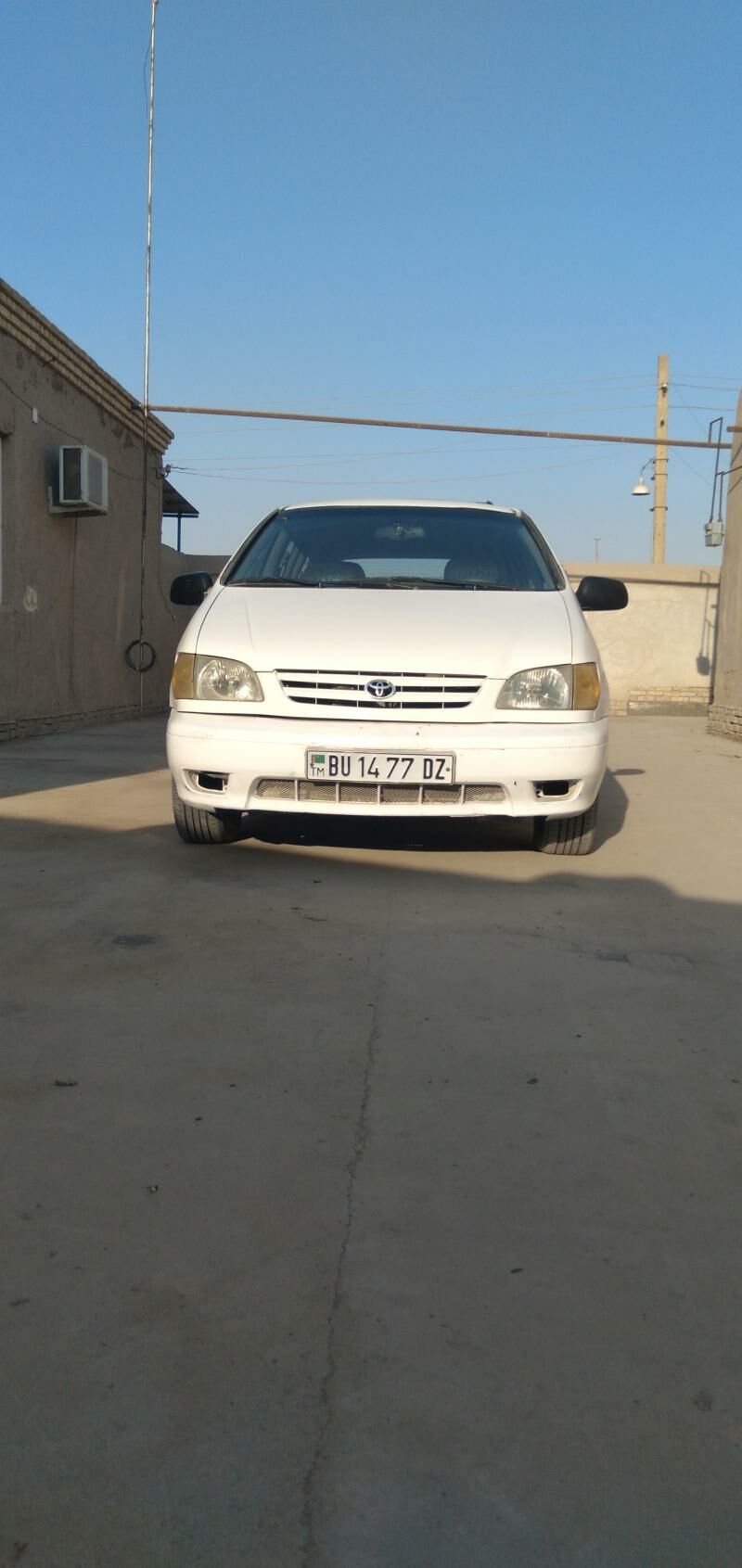 Toyota Sienna 2001 - 130 000 TMT - Гурбансолтан Едже - img 4