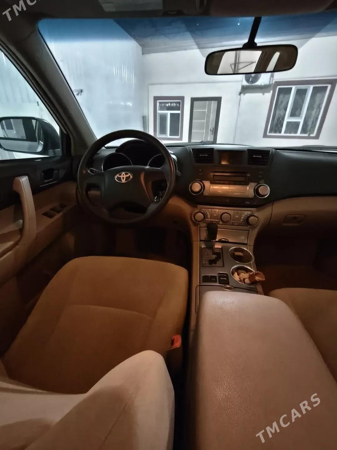Toyota Highlander 2010 - 290 000 TMT - Ýolöten - img 6