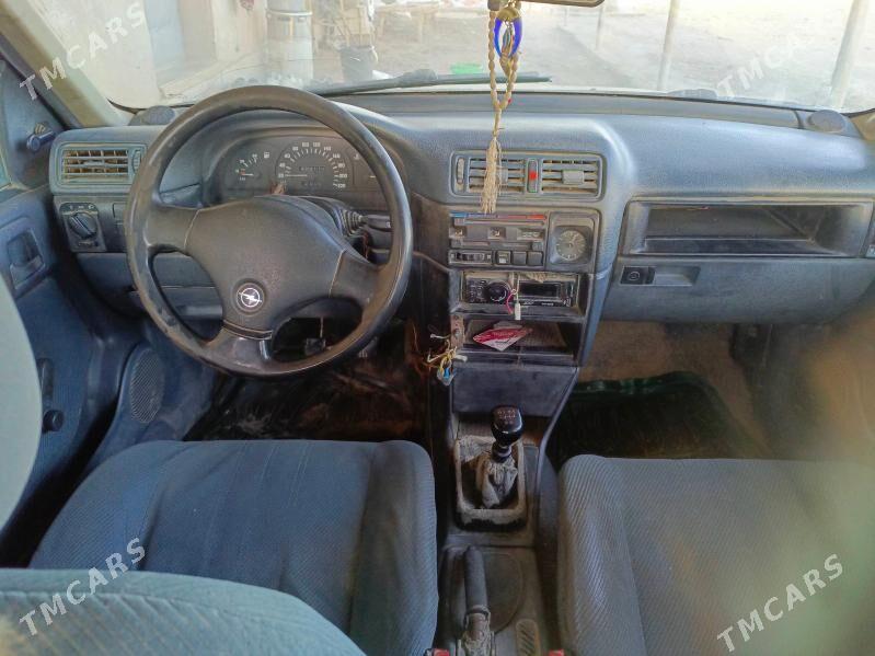 Opel Vectra 1991 - 30 000 TMT - Губадаг - img 5