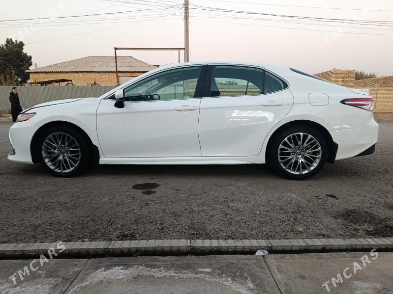 Toyota Camry 2020 - 320 000 TMT - Мары - img 3