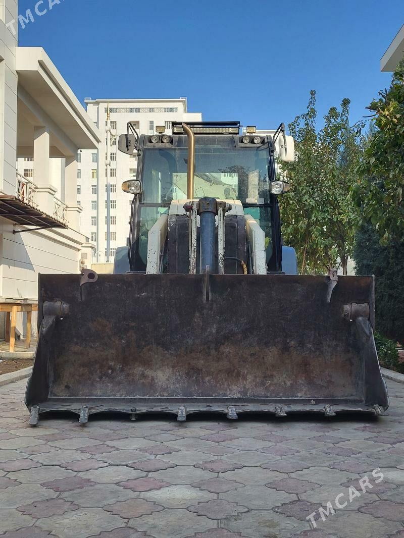 JCB 4CX ECO 2011 - 600 000 TMT - Ашхабад - img 3