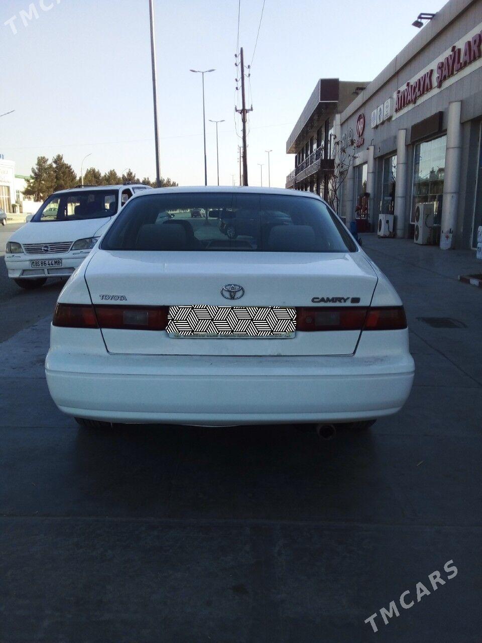 Toyota Camry 1998 - 140 000 TMT - Сакарчага - img 7