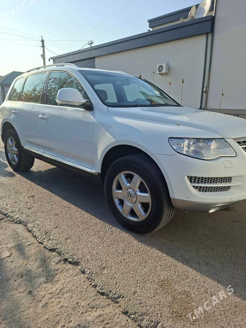 Volkswagen Touareg 2010 - 265 000 TMT - Хитровка - img 4