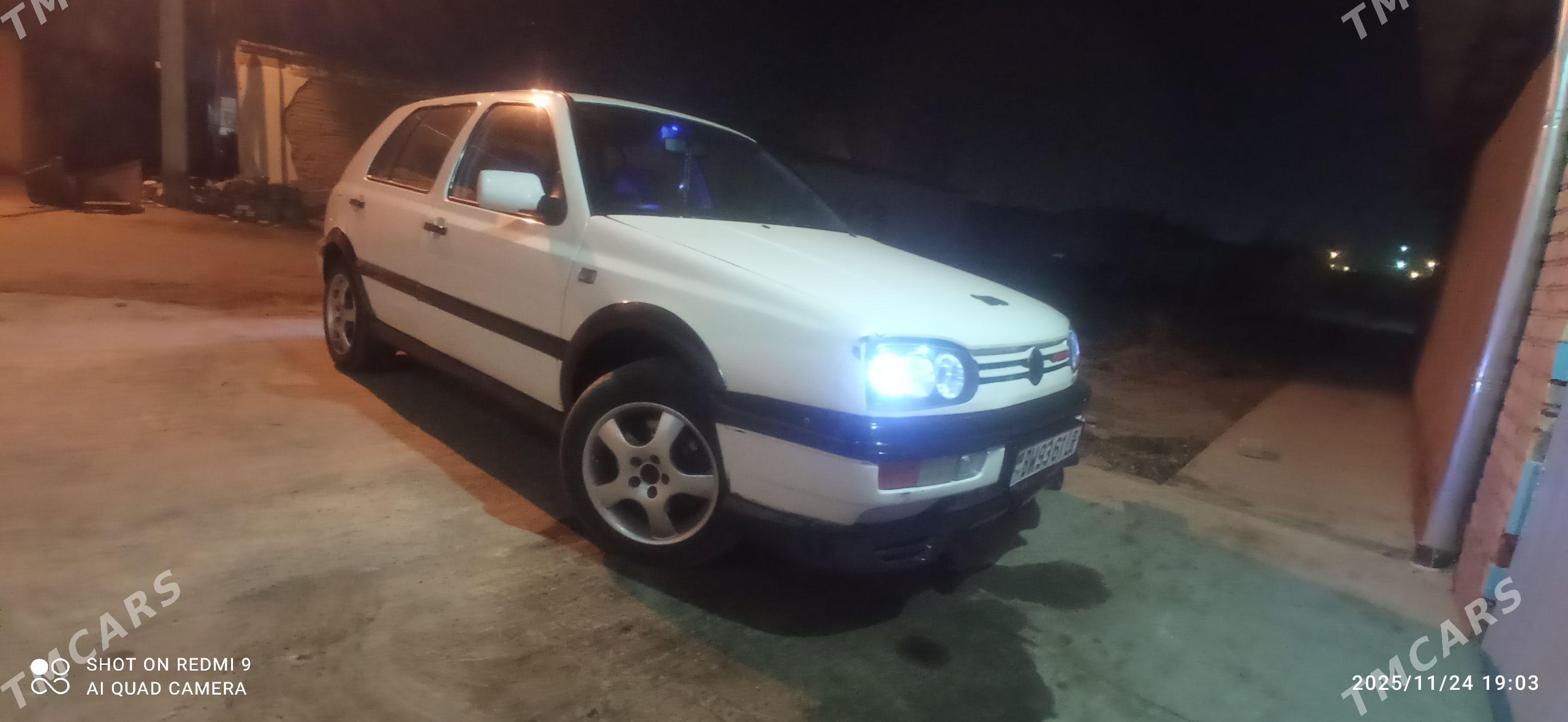 Volkswagen Golf 1994 - 30 000 TMT - Туркменабат - img 1