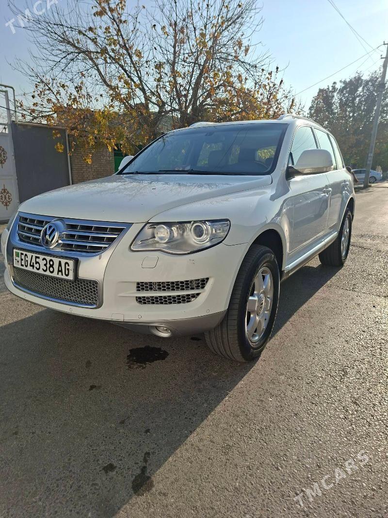 Volkswagen Touareg 2010 - 265 000 TMT - Хитровка - img 2