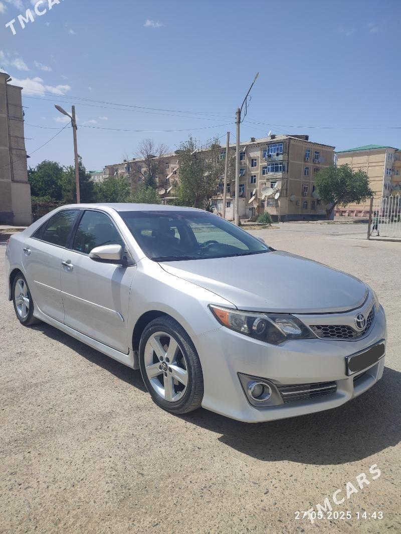 Toyota Camry Hybrid 2014 - 220 000 TMT - Şatlyk - img 1