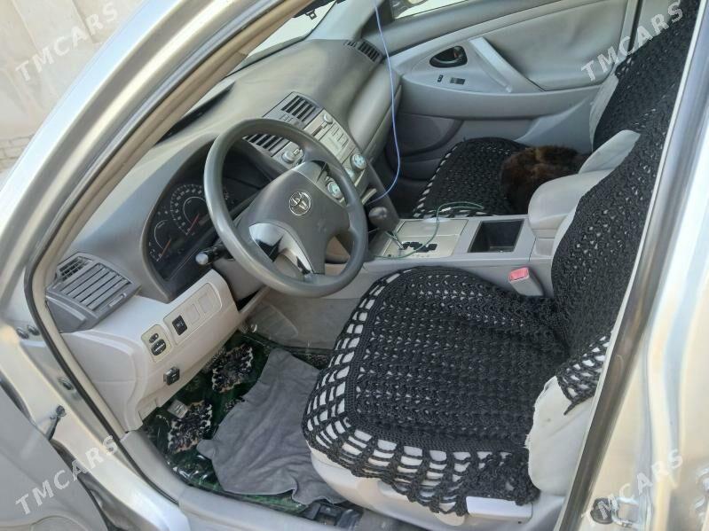 Toyota Camry 2010 - 152 000 TMT - Кёнеургенч - img 1