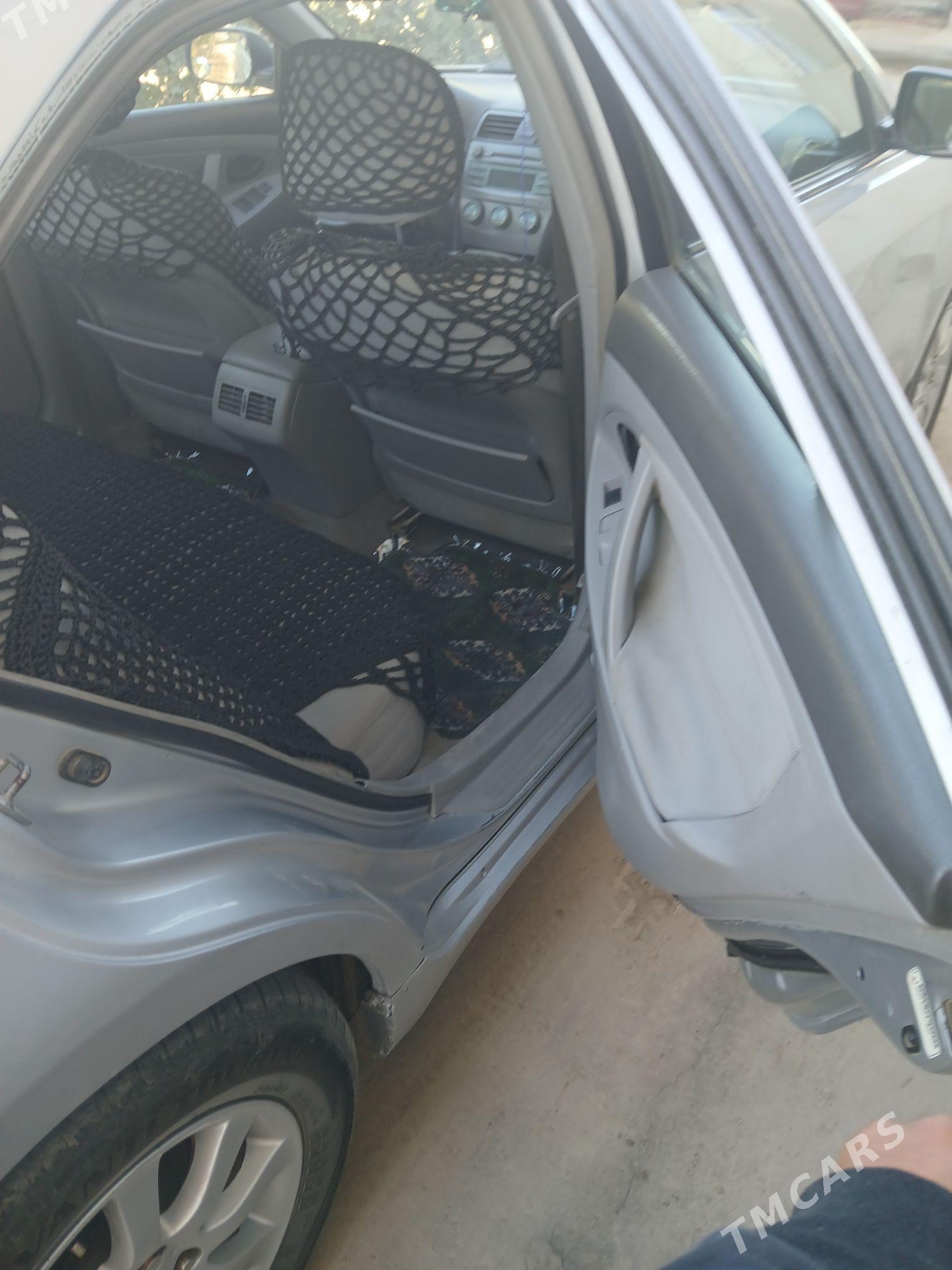 Toyota Camry 2010 - 152 000 TMT - Кёнеургенч - img 6