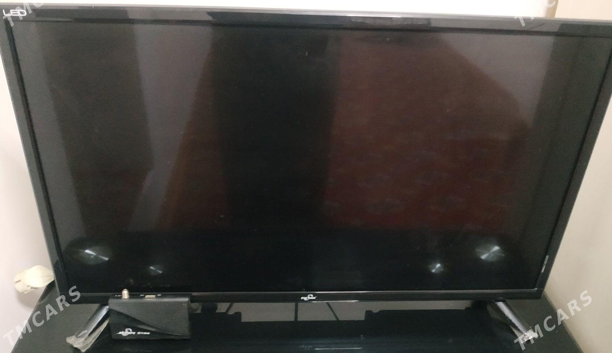 telewizor bilen tyuner - Büzmeýin GRES - img 3