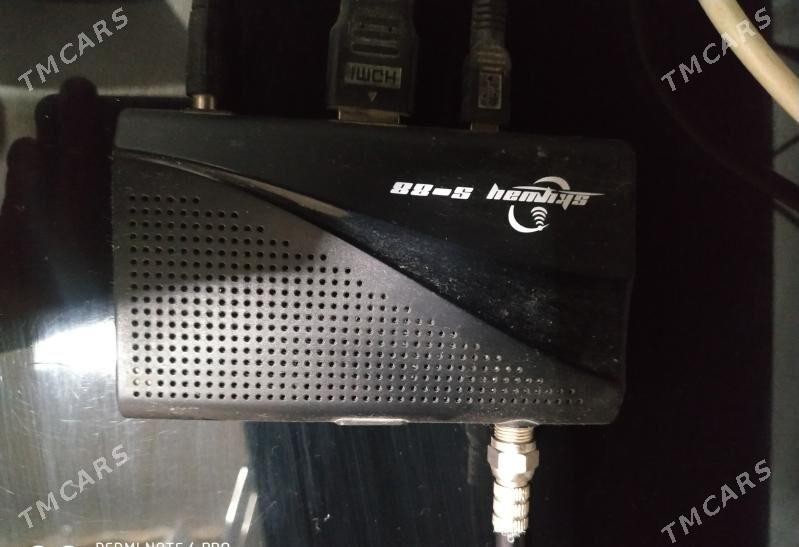 telewizor bilen tyuner - Büzmeýin GRES - img 2