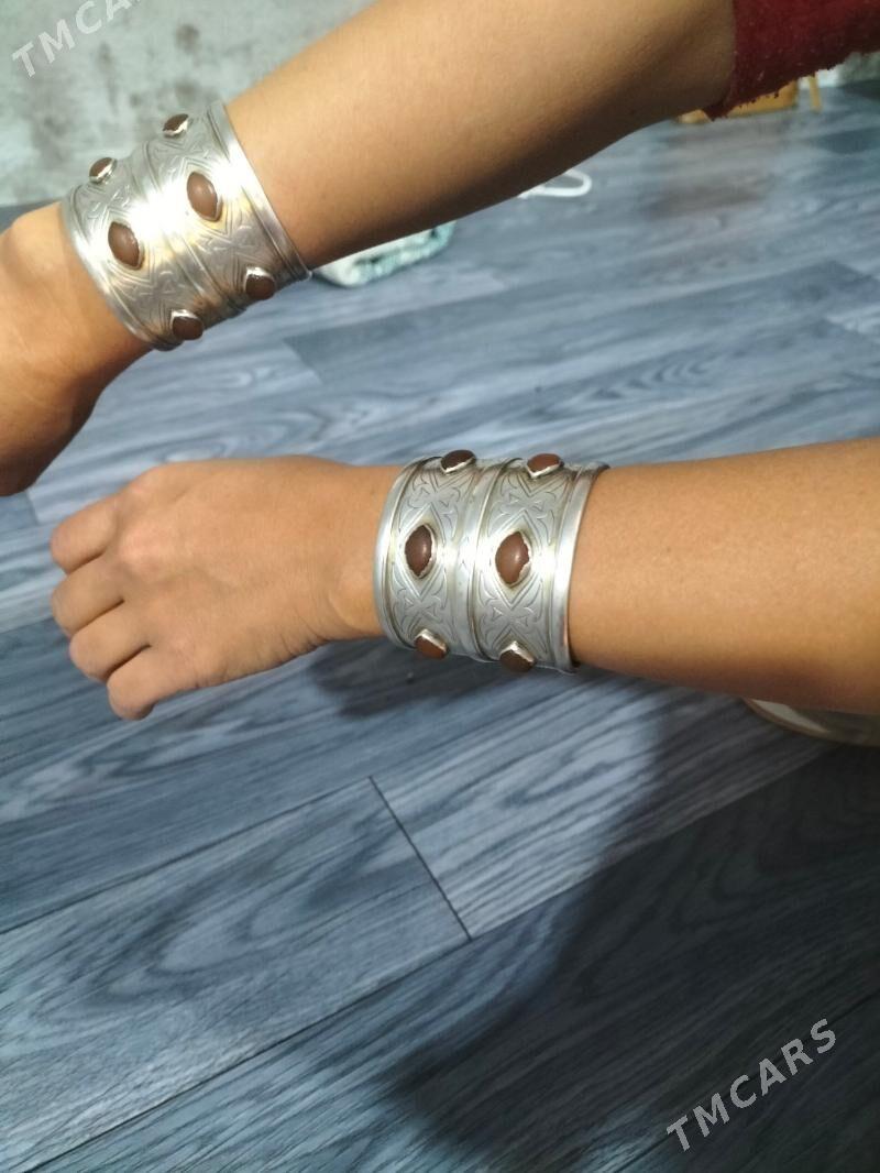 Gümüş bilerzik - Туркменабат - img 2