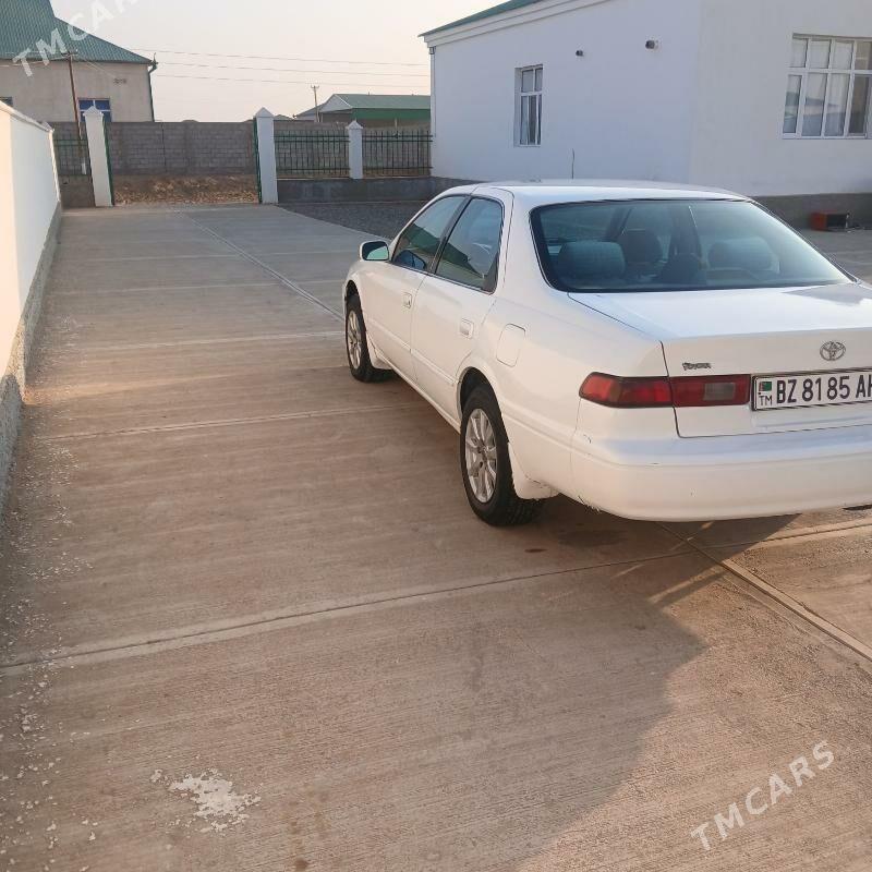 Toyota Camry 1998 - 120 000 TMT - Babadaýhan - img 4