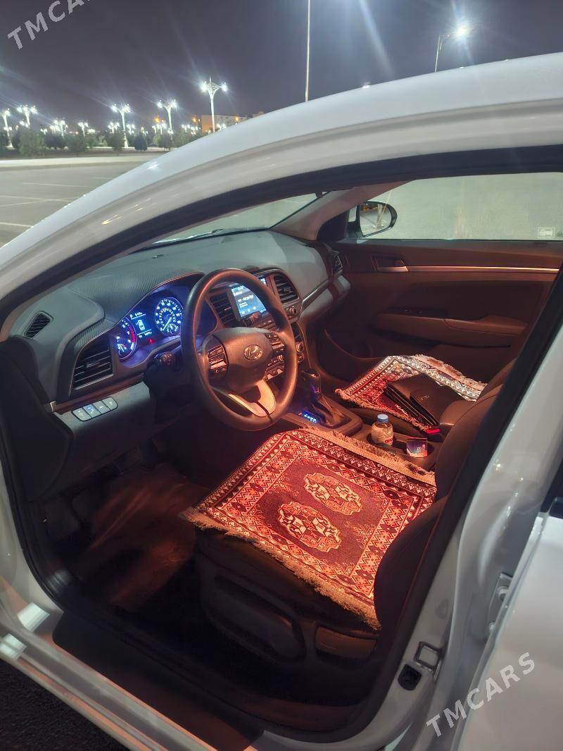 Hyundai Elantra 2020 - 230 000 TMT - Aşgabat - img 6