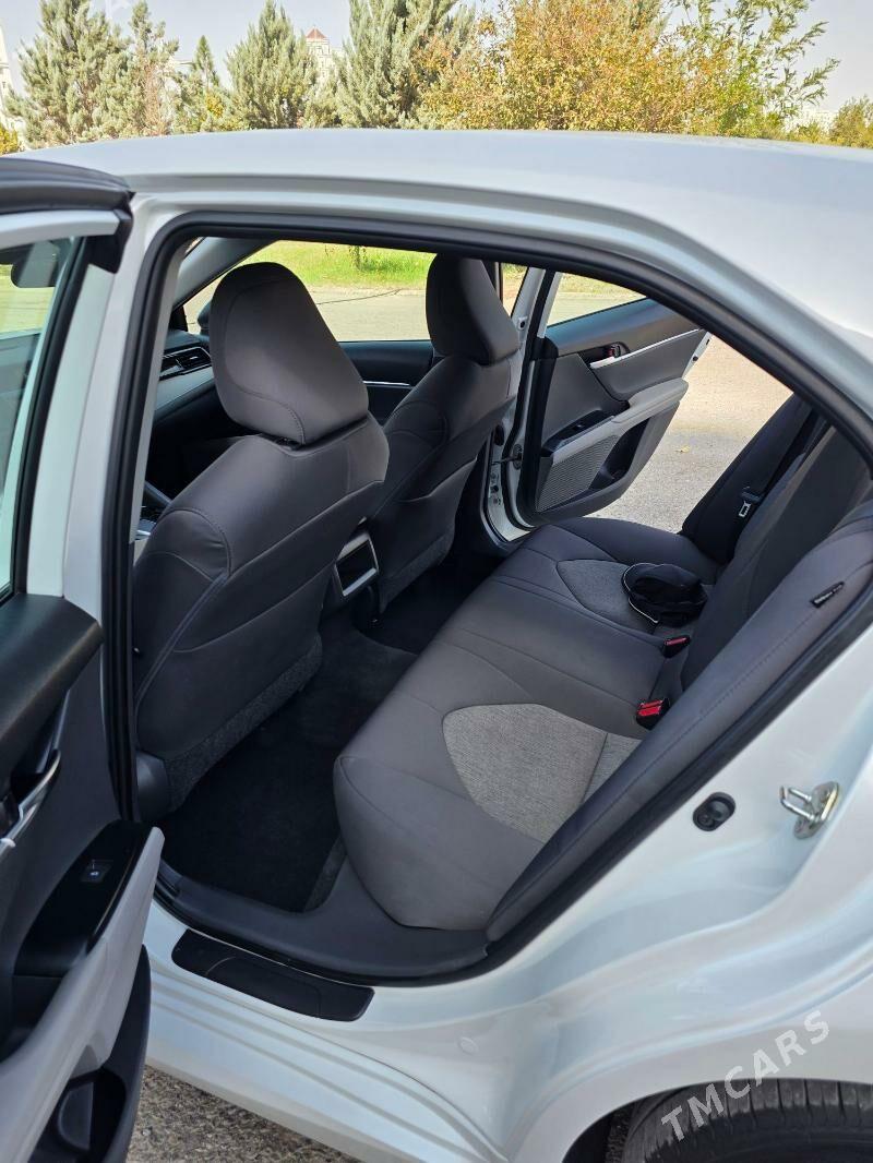 Toyota Camry 2020 - 300 000 TMT - Бедев - img 9