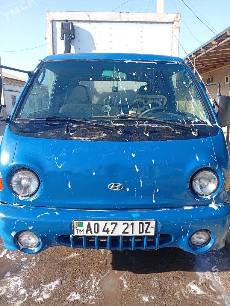 Hyundai Elantra 2002 - 70 000 TMT - Daşoguz - img 1