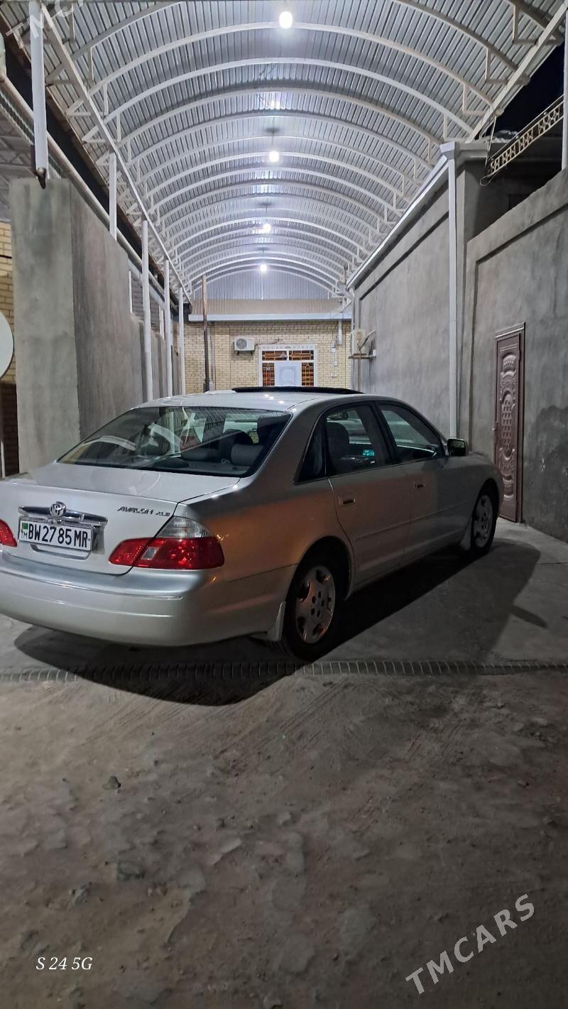 Toyota Avalon 2003 - 260 000 TMT - Мары - img 3