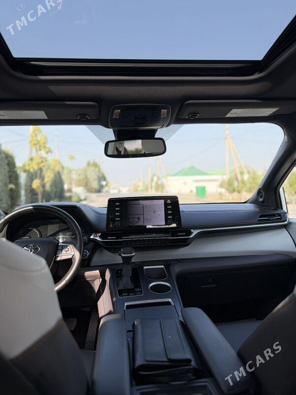 Toyota Sienna 2022 - 705 000 TMT - Ашхабад - img 6