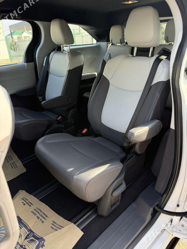 Toyota Sienna 2022 - 705 000 TMT - Ашхабад - img 4