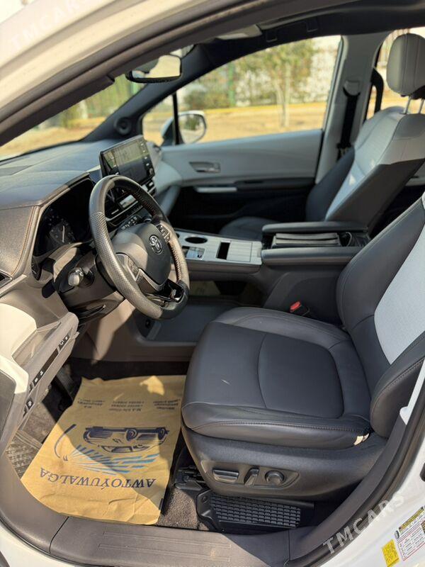 Toyota Sienna 2022 - 705 000 TMT - Ашхабад - img 5