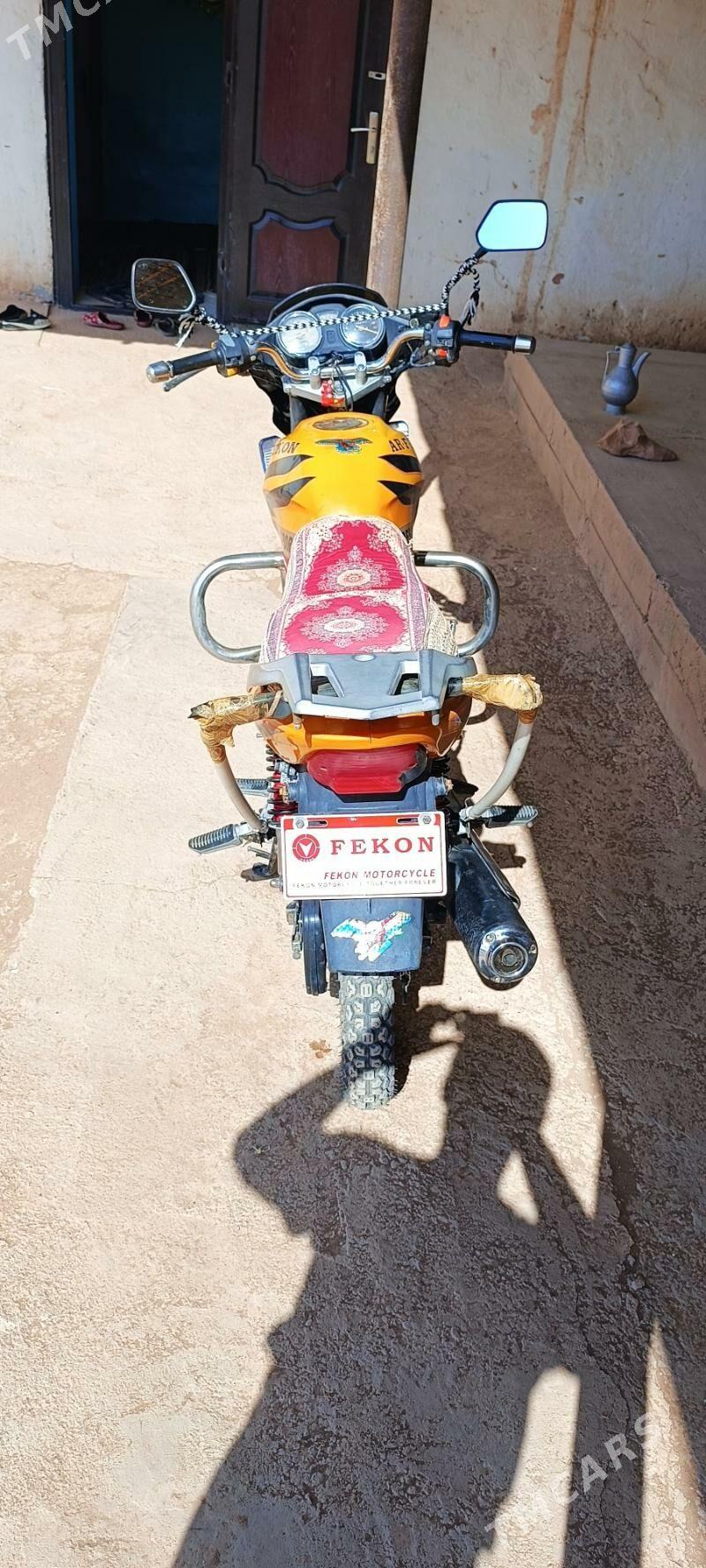 Fekon FK150-8G 2014 - 15 000 TMT - Койтендаг - img 6