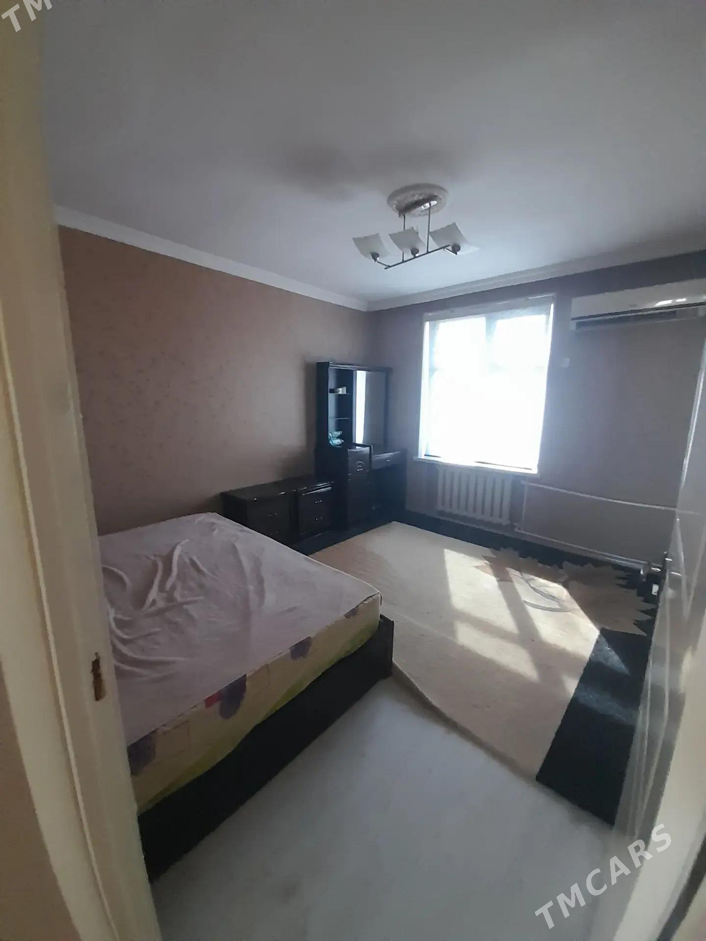 Satlyk 3/3 etajy 3kom 72m² - 3 mkr - img 3