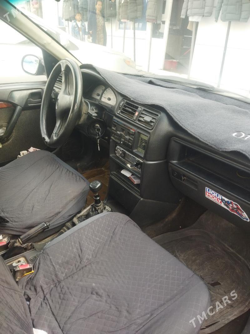 Opel Vectra 1993 - 32 000 TMT - Çärjew - img 4