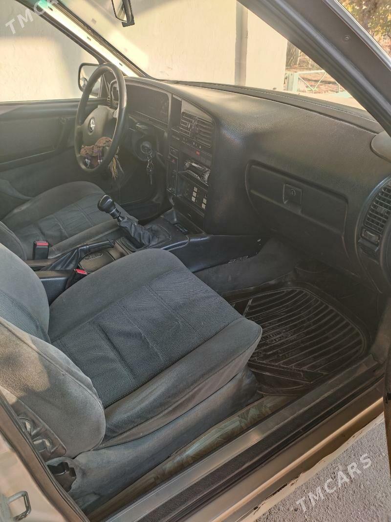 Opel Omega 1992 - 30 000 TMT - Murgap - img 4
