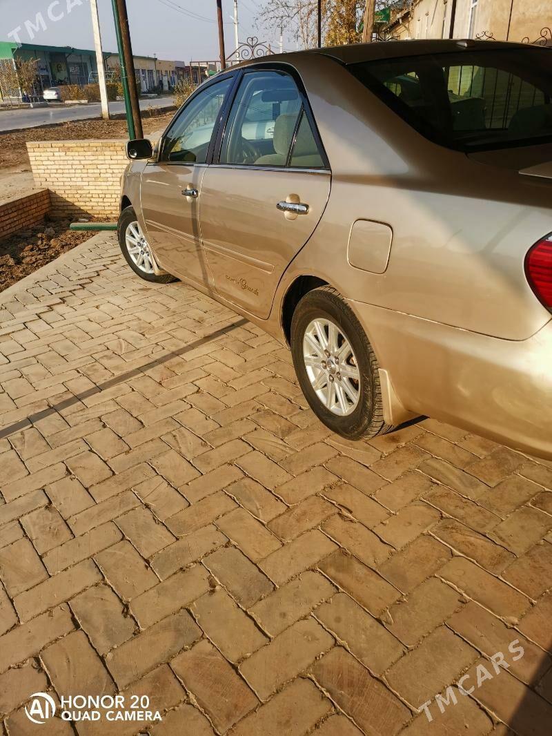 Toyota Camry 2003 - 160 000 TMT - Халач - img 4