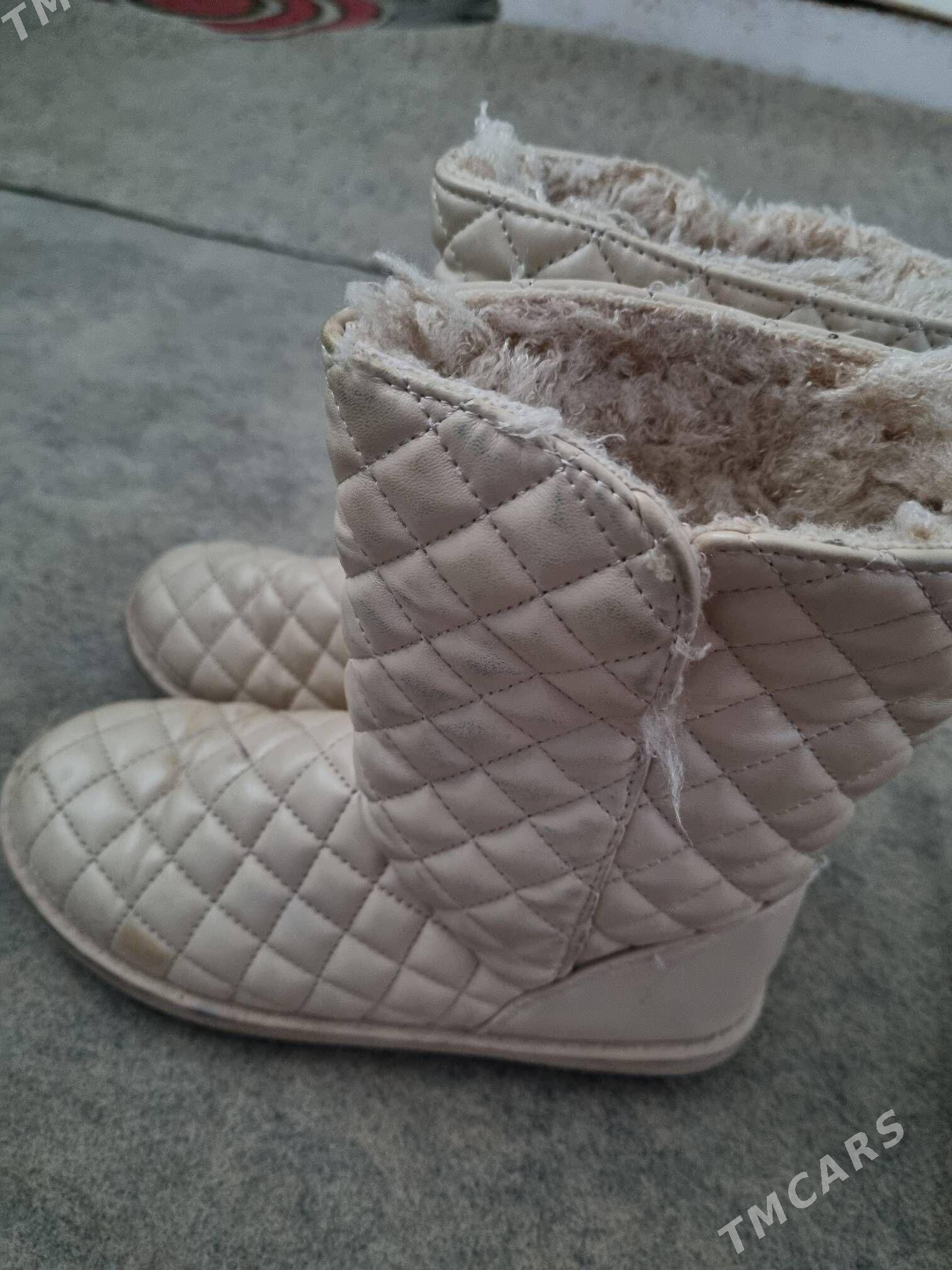 Tufli,  ädik - Türkmenbaşy etr. - img 2