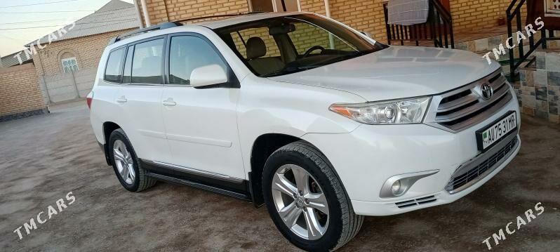 Toyota Highlander 2013 - 330 000 TMT - Мары - img 3