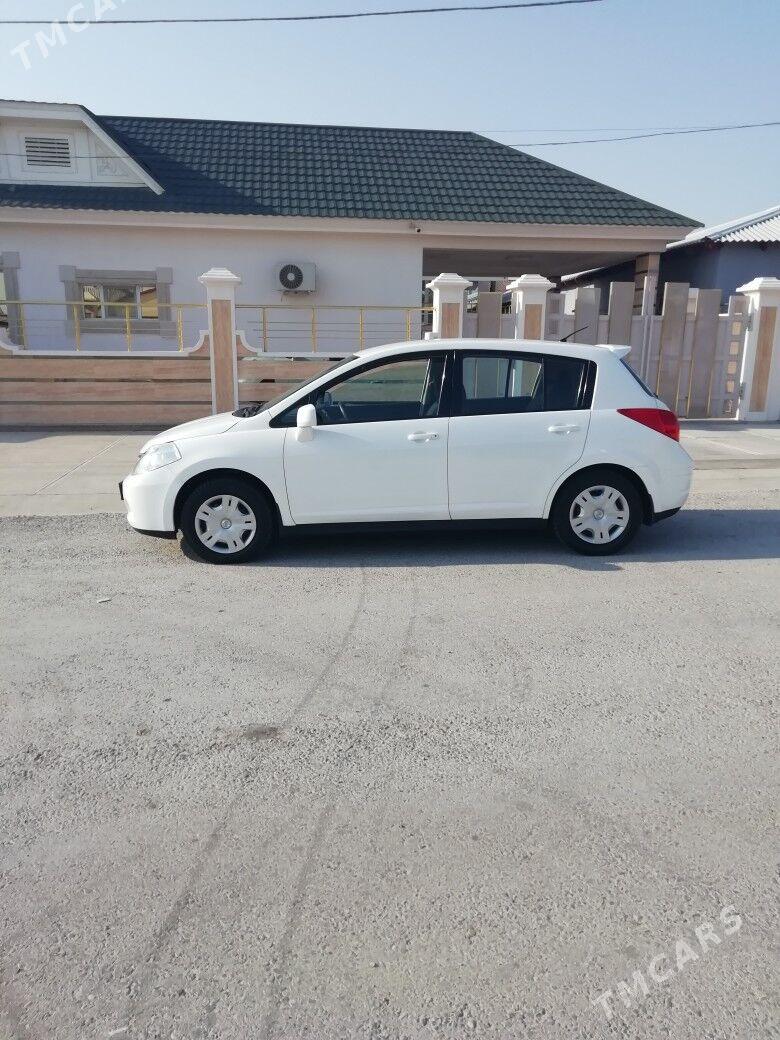 Nissan Versa 2012 - 130 000 TMT - Балканабат - img 3
