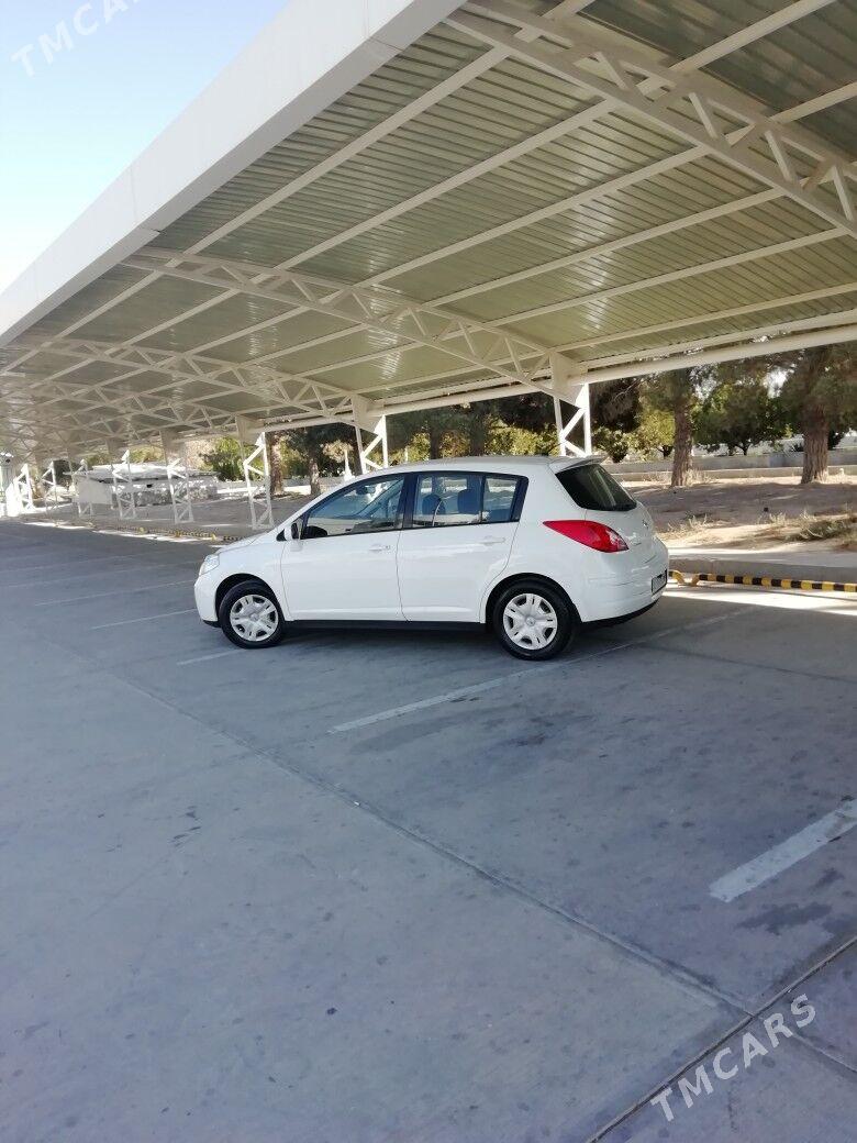 Nissan Versa 2012 - 130 000 TMT - Балканабат - img 2