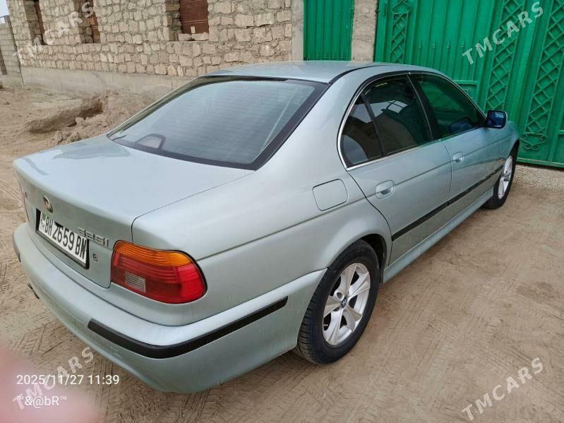 BMW E39 2002 - 120 000 TMT - Hazar - img 3