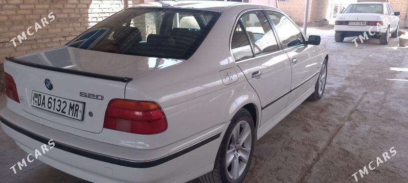 BMW E39 1996 - 95 000 TMT - Sakarçäge - img 3