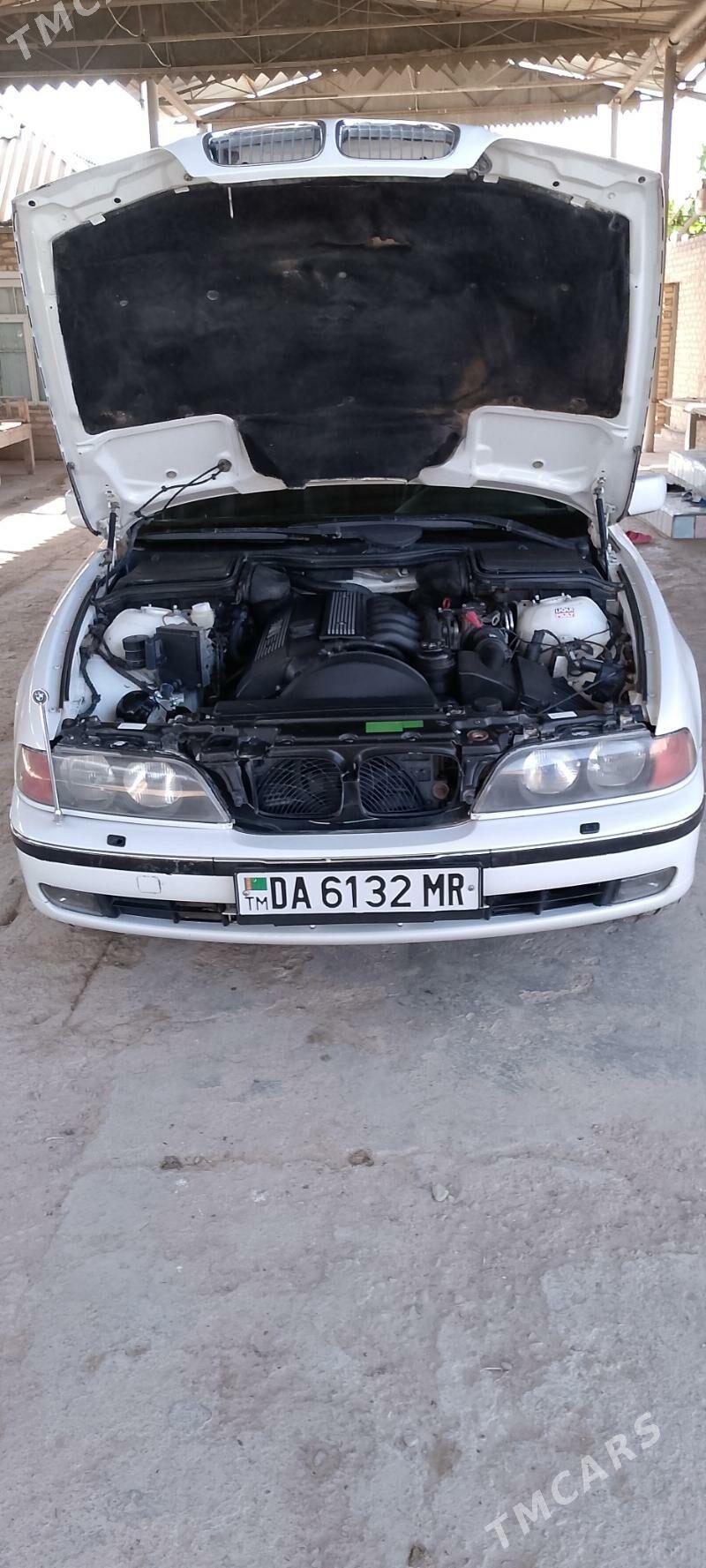 BMW E39 1996 - 95 000 TMT - Sakarçäge - img 9