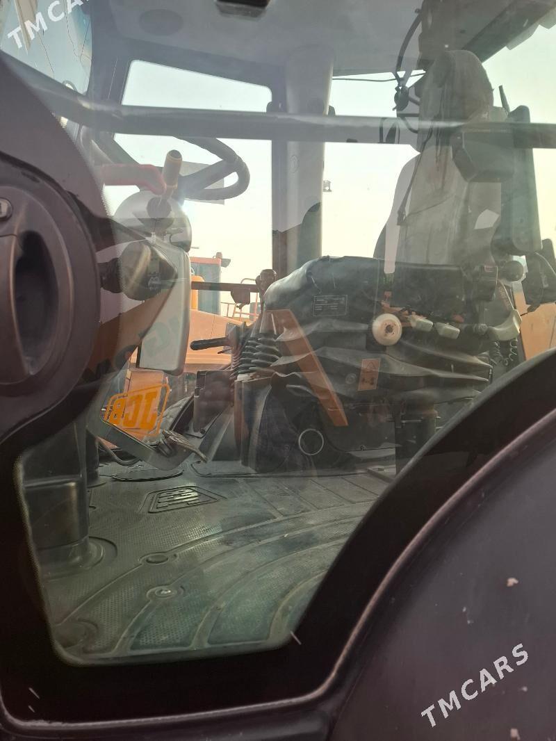 JCB 4CX ECO 2010 - 490 000 TMT - Ашхабад - img 4