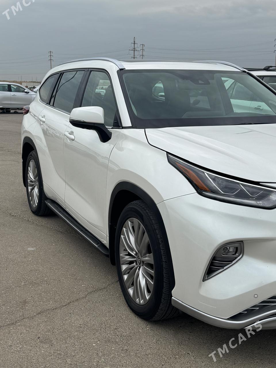 Toyota Highlander 2021 - 600 000 TMT - Ашхабад - img 2