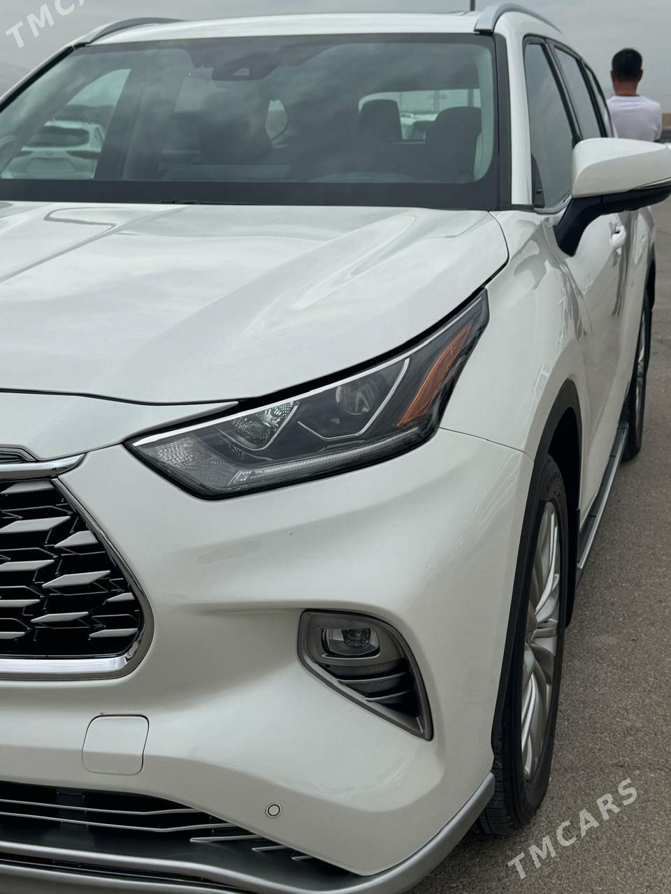 Toyota Highlander 2021 - 600 000 TMT - Ашхабад - img 3