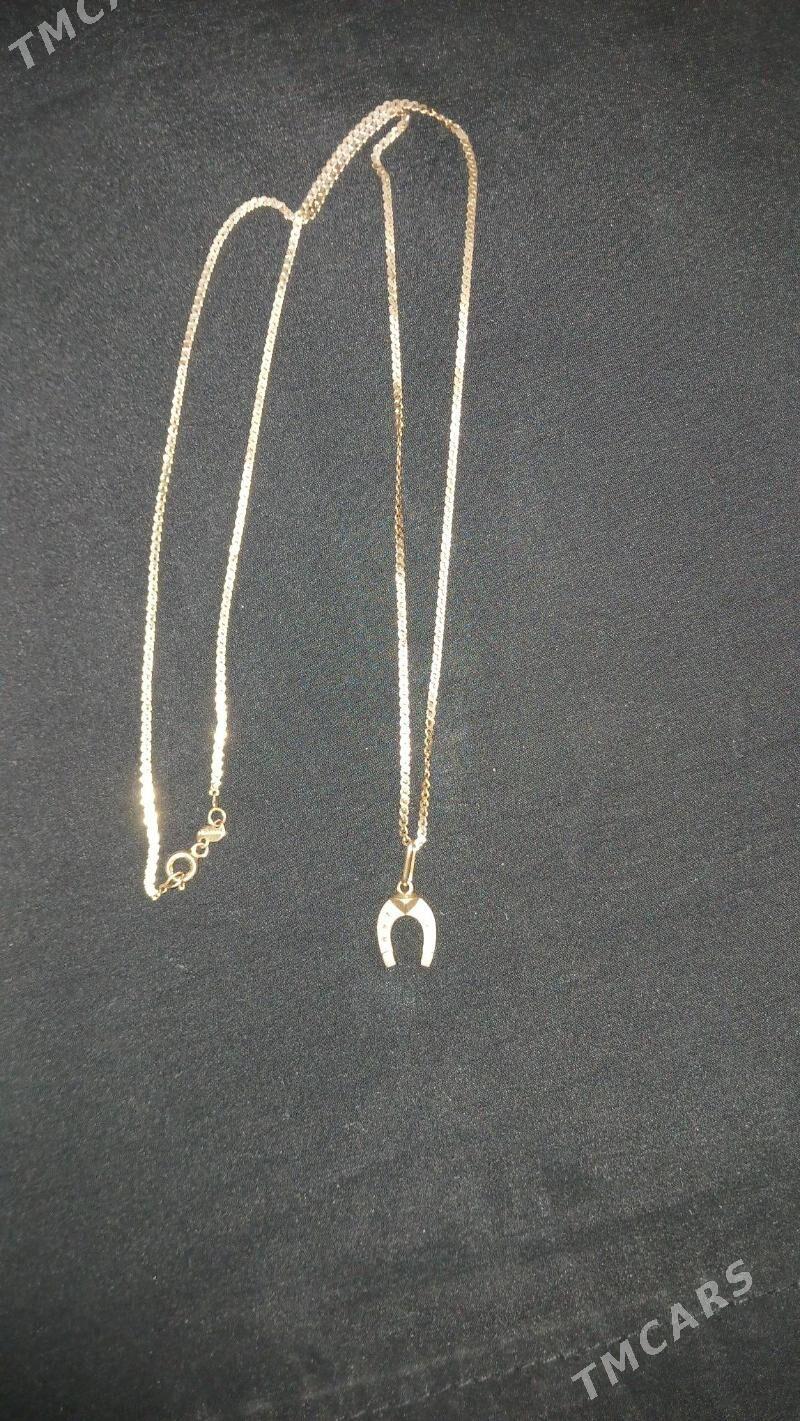 Gyzyl sepiçka - Балканабат - img 1