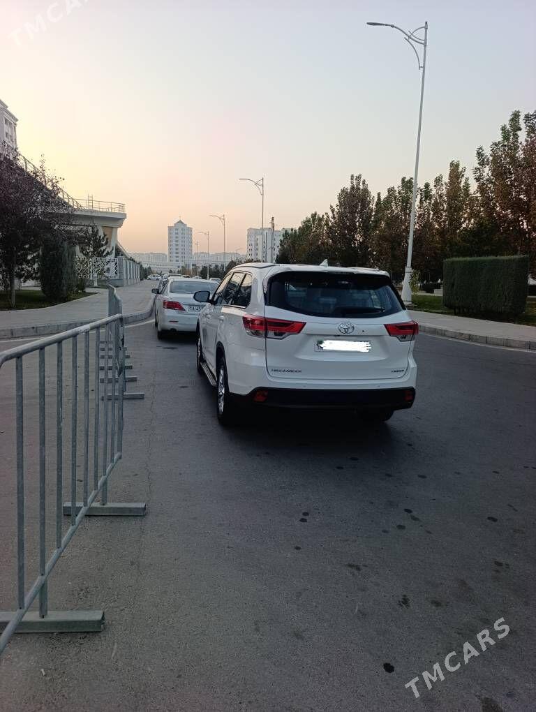 Toyota Highlander 2016 - 395 000 TMT - Büzmeýin GRES - img 2
